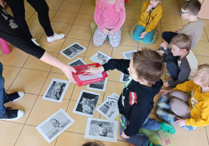 Wycieczka do biblioteki