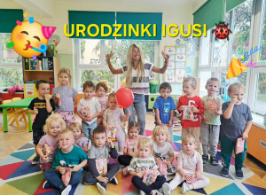 Iga z urodzinowym balonikiem