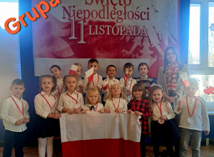 Zdjęcie przedstawia grupę Kotki