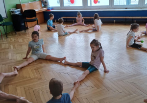 tworzymy również figury geometryczne i przy tym wspaniale się bawimy